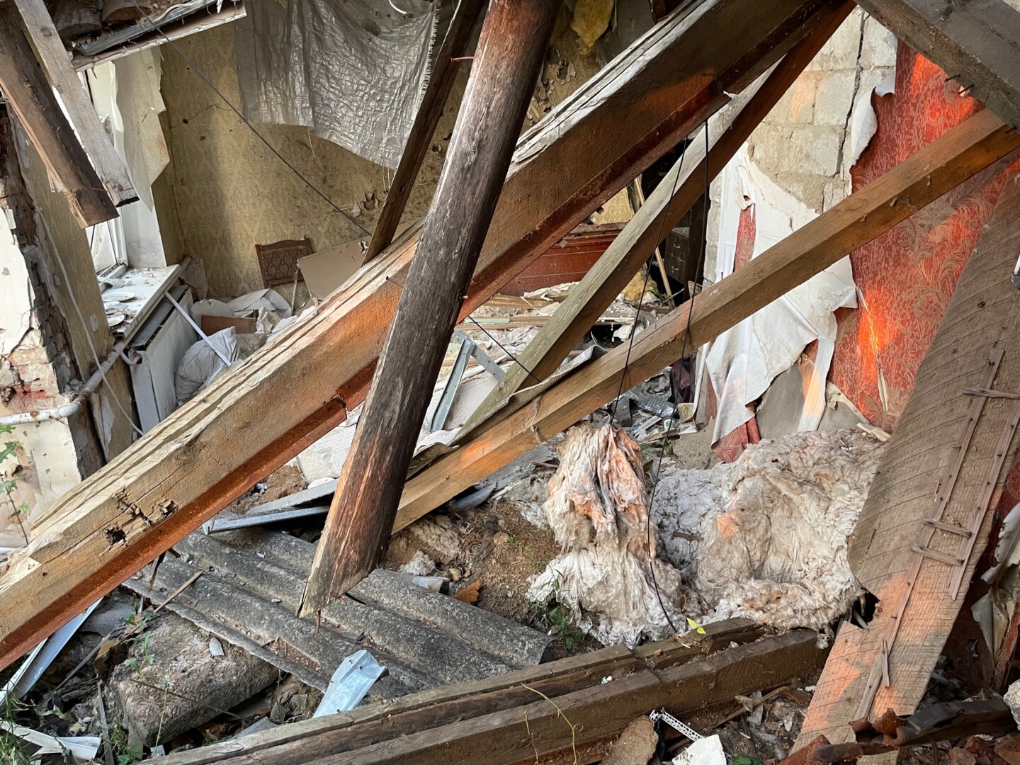 Iš kambario, į kurį pataikė raketos, teliko griuvėsiai. E. Butrimo nuotr.