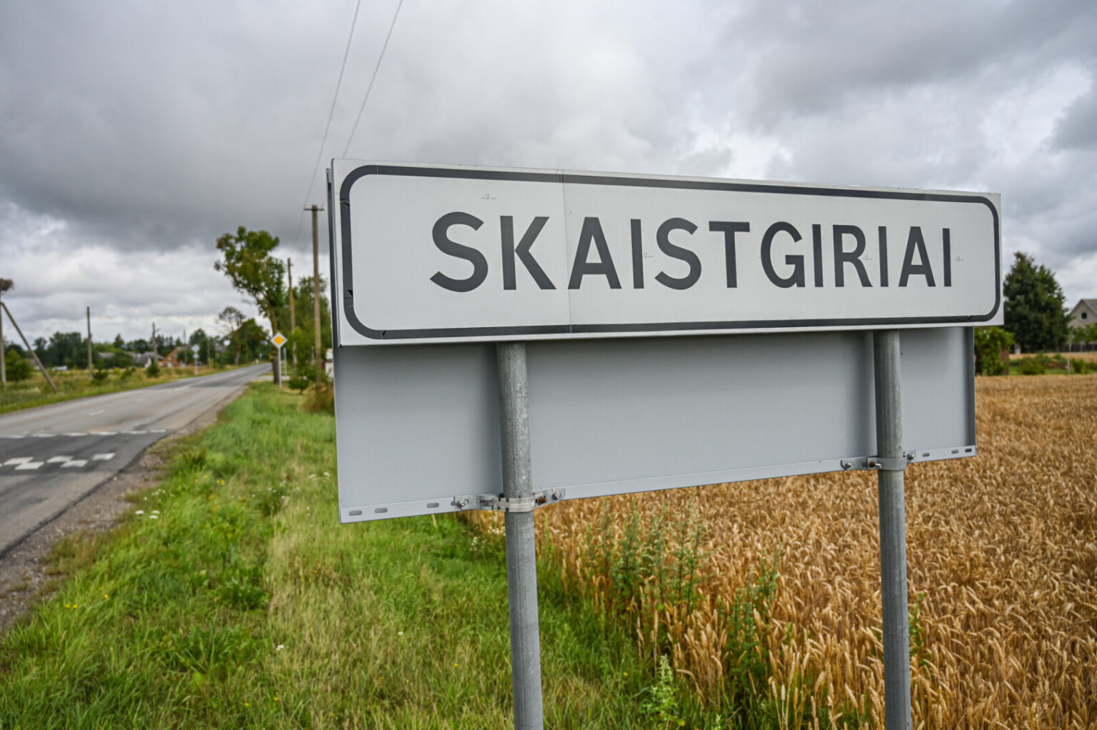 Artimiausiame Panevėžio rajono tarybos posėdyje politikai svarstys, ar iš valstybės turtą valdančio Turto banko susigrąžinti jam kadaise pačios Savivaldybės atiduotas uždarytos Skaistgirių mokyklos krepšinio ir tinklinio aikšteles.