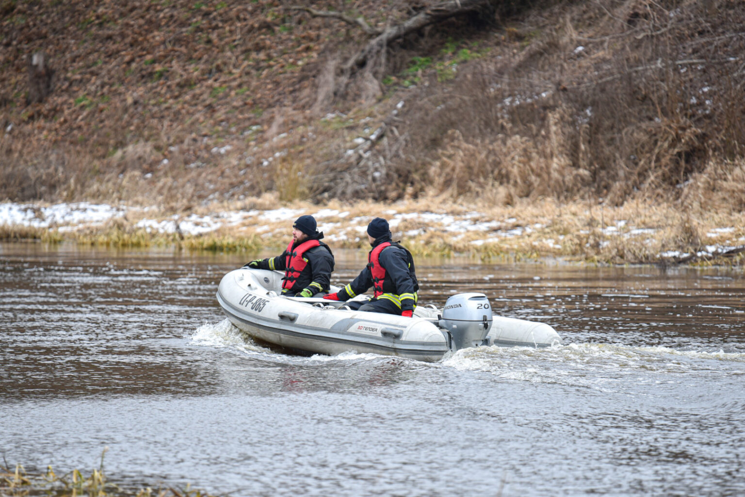 Posakis, kad skęstančiųjų gelbėjimas yra pačių skęstančiųjų reikalas, netrukus gali virsti tikrove.
