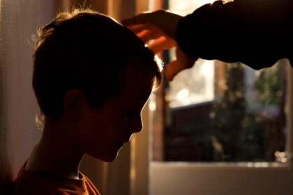 Po Lietuvą sukrėtusio įvykio, kai lapkričio pradžioje nusižudė Panevėžio rajone gyvenusi 35-erių daugiavaikė motina, šešis jos vaikus šiuo metu augina svetimi.