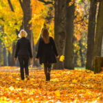 Rugsėjį atlikta apklausa rodo, kad daugėja neigiamai padėtį šalyje vertinančių gyventojų. Remiantis rezultatais, per mėnesį jų skaičius išaugo 4 procentiniais punktais.