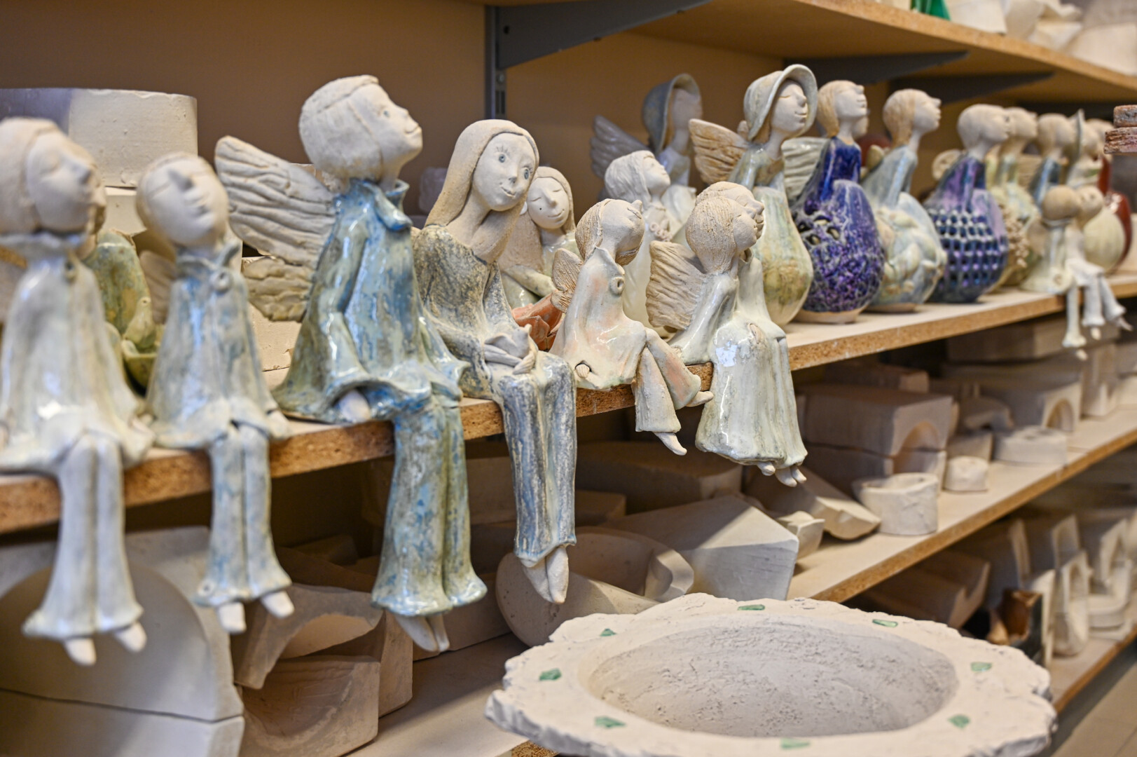 Keramikės Birutės Verbickaitės darbai. P. Židonio nuotr.