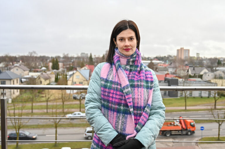 Besibaigiančių 2023-iųjų Metų panevėžietės titulas, suteiktas karo pabėgėlei ukrainietei Darijai Paninai, patvirtino jos darbų prasmę.