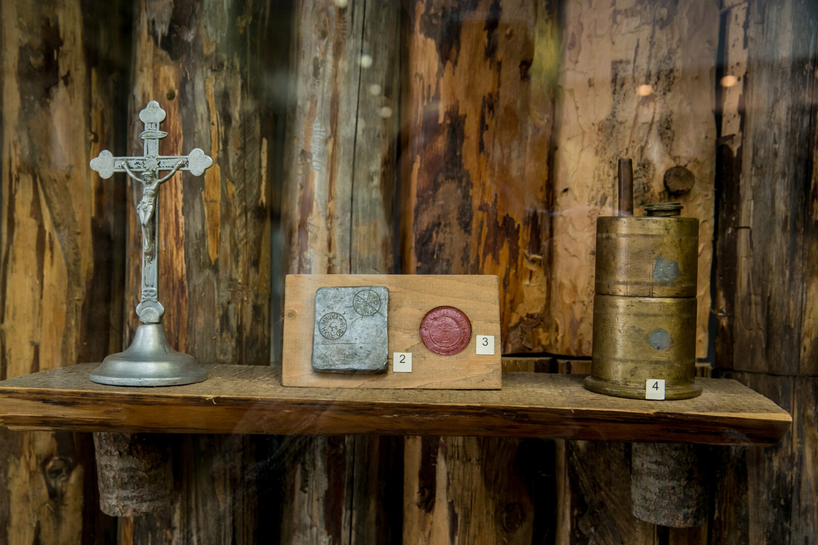 Panevėžio kraštotyros muziejaus ekspozicija, skirta partizanams. D. JUZĖNO nuotr.