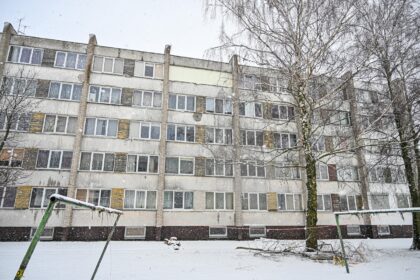 Einant trečiai savaitei po sausio 21-osios sprogimo Nemuno gatvės 14-ajame daugiabutyje, ne tik jo, bet ir kaimyninio namo gyventojų vis dar neapleidžia patirtas išgąstis.