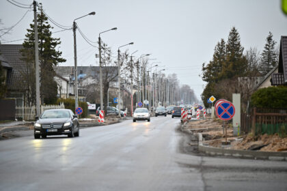 Kone keturis kilometrus besidriekianti, Panevėžį su Ryga jungianti viena intensyviausių Smėlynės gatvė iš vieno didžiausių miesto skaudulių virsta modernia.