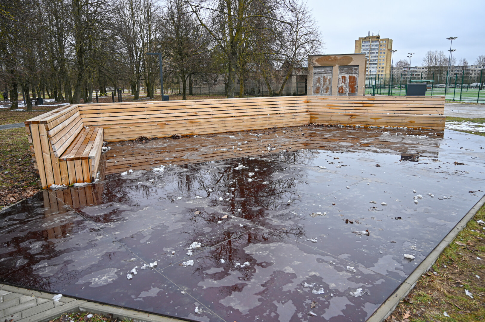 Šokių terasa Kultūros ir poilsio parke. P. Židonio nuotr.