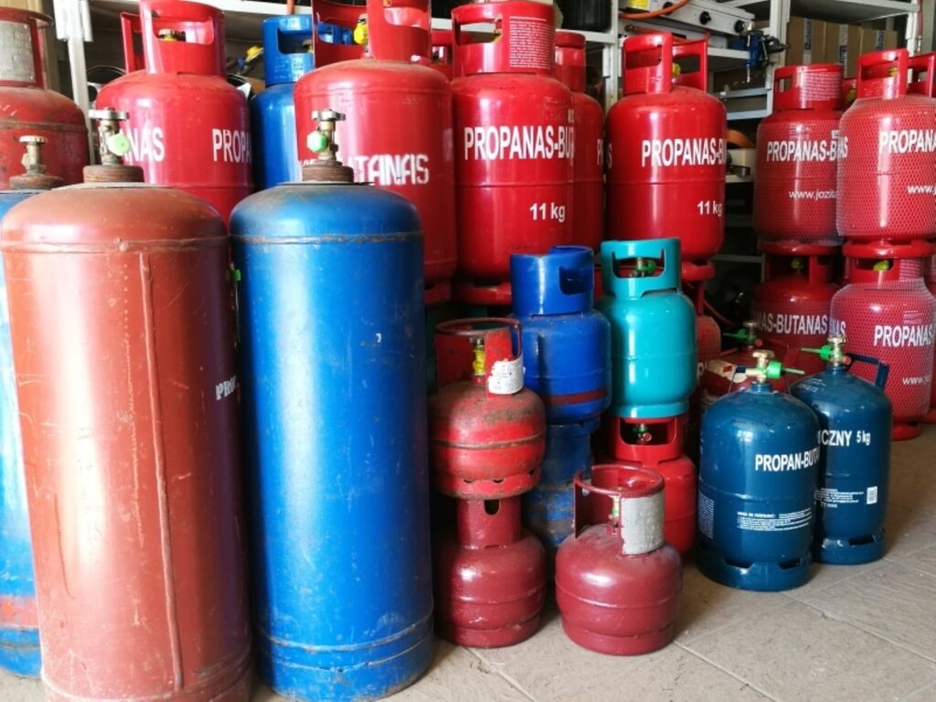 Vyriausybė trečiadienį pritarė Akcizų įstatymo projektui, pagal kurį beveik 7,5 karto mažinamas pastovus akcizo suskystintosioms naftos dujoms (SND) tarifas.