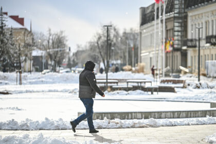 Lietuvos hidrometeorologijos tarnyba (LHMT) skelbia, kad Lietuvoje sausis buvo 1,2 laipsnio šaltesnis už 1991–2020 metų temperatūros vidurkį.