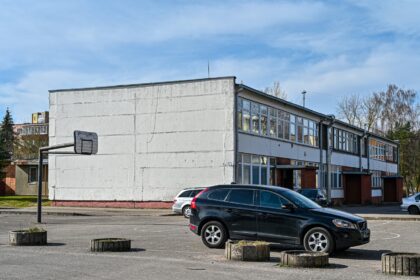 Panevėžio policijai prieš daugiau nei metus persikėlus į naujas modernias patalpas Beržų gatvėje, jos ištuštėjusiems pastatams Turto bankas imasi ieškoti naujų šeimininkų.