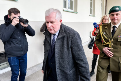 Atsistatydinantis krašto apsaugos ministras Arvydas Anušauskas sako iš premjerės Ingridos Šimonytės sulaukęs pasiūlymo užleisti šį postą kitam politikui.