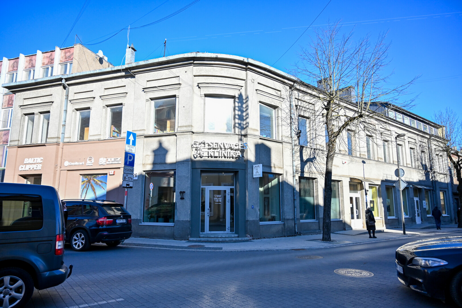 Bibliotekai išsikrausčius iš antrajame aukšte esančių patalpų ties Vasario 16-osios ir Respublikos gatvių sankirta, jos bus perduotos Turto bankui, valdančiam valstybės nekilnojamąjį turtą. P. Židonio nuotr.