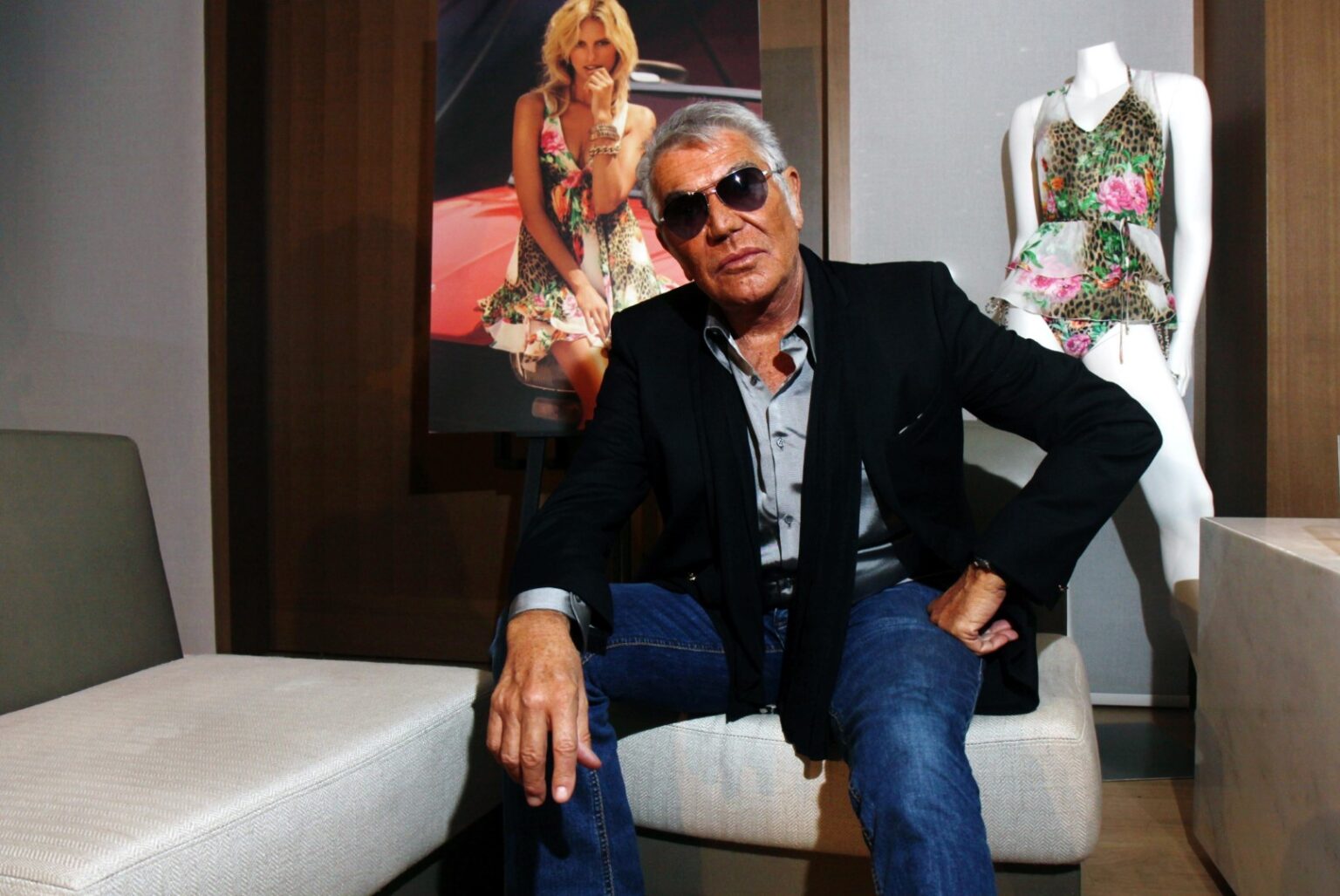 Būdamas 83 metų po ilgos ligos mirė italų mados dizaineris Roberto Cavalli.