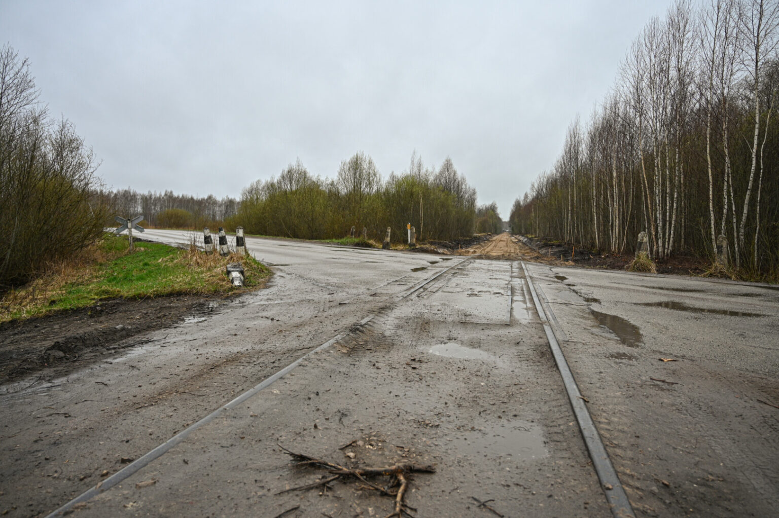 Per artimiausius keletą metų Krašto apsaugos ministerija ketina užbaigti net du strategiškai Lietuvai svarbius projektus Panevėžio pašonėje esančiame Pajuostyje.