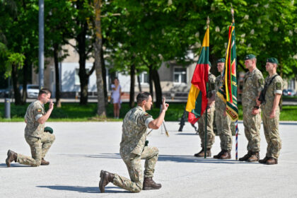 Panevėžyje minima Lietuvos nepriklausomybės kovų ir Karaliaus Mindaugo husarų bataliono vėliavos diena