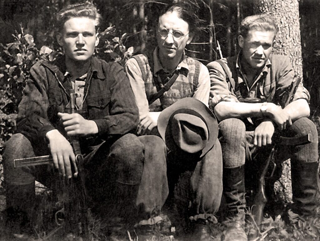 Beveik dešimt pasipriešinimo sovietų okupantams metų partizanų spauda buvo galingas propagandinis ir informacinis ginklas, užpildydavęs žinių vakuumą, atspindėdavęs tikrąją padėtį šalyje. Deja, žuvus leidinio redaktoriui, dažniausiai nutrūkdavo ir leidyba. Vieną tokių kovotojų plunksna – garsųjį partizanų poetą Bronių Krivicką-Vilnių – priglaudė Panevėžio krašto žemė.