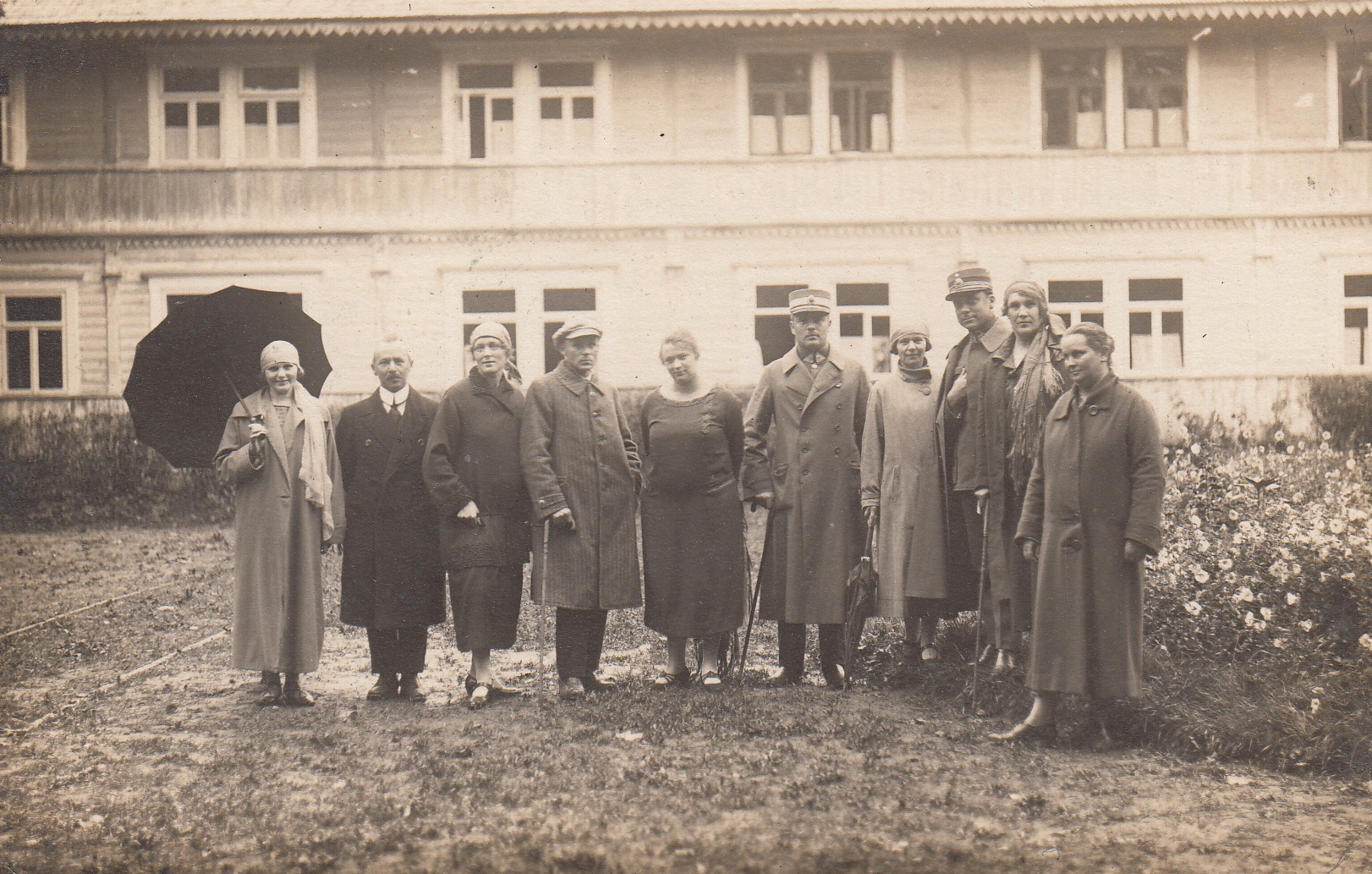 Juozas Čerkesas – ketvirtas iš kairės. Panevėžio kraštotyros muziejaus fondų nuotr.