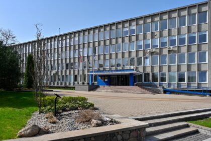 Panevėžio rajono savivaldybė nusprendė pirkti elektromobilį. Jis papildys rajono poliklinikos automobilių parką.