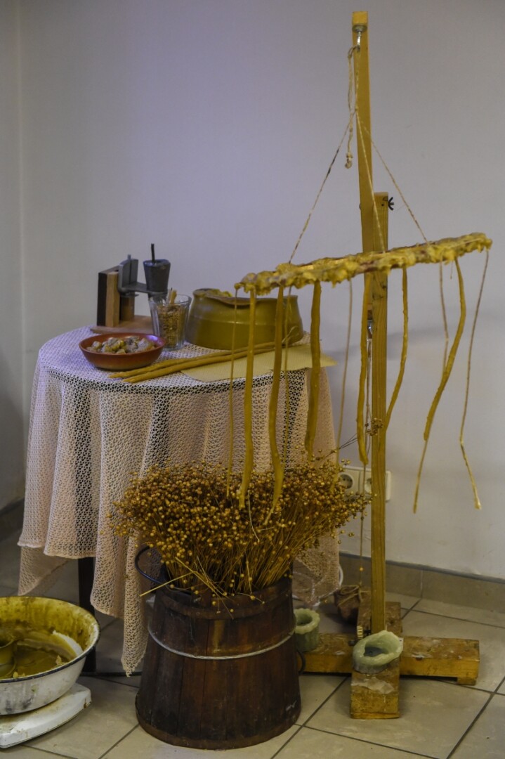 Panevėžio muziejininkai, sugalvoję edukacinę programą su linais, susidūrė su rimta problema – kur jų gauti. G. KARTANO nuotr. 