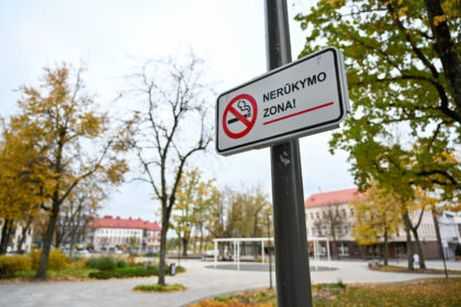 Europos Sąjungai raginant valstybes nares plėsti zonas be dūmų, Panevėžyje nerūkymo vietų apstu.