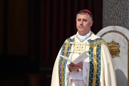 Televizija transliuos naujų Romos Bažnyčios kardinolų paskyrimą, tarp kurių bus ir arkivyskupas iš Lietuvos – Rolandas Makrickas.