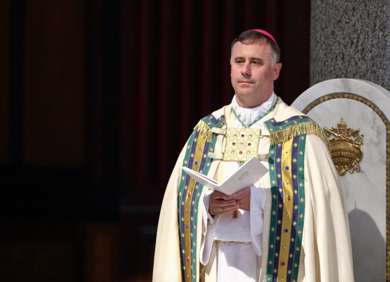 Televizija transliuos naujų Romos Bažnyčios kardinolų paskyrimą, tarp kurių bus ir arkivyskupas iš Lietuvos – Rolandas Makrickas.