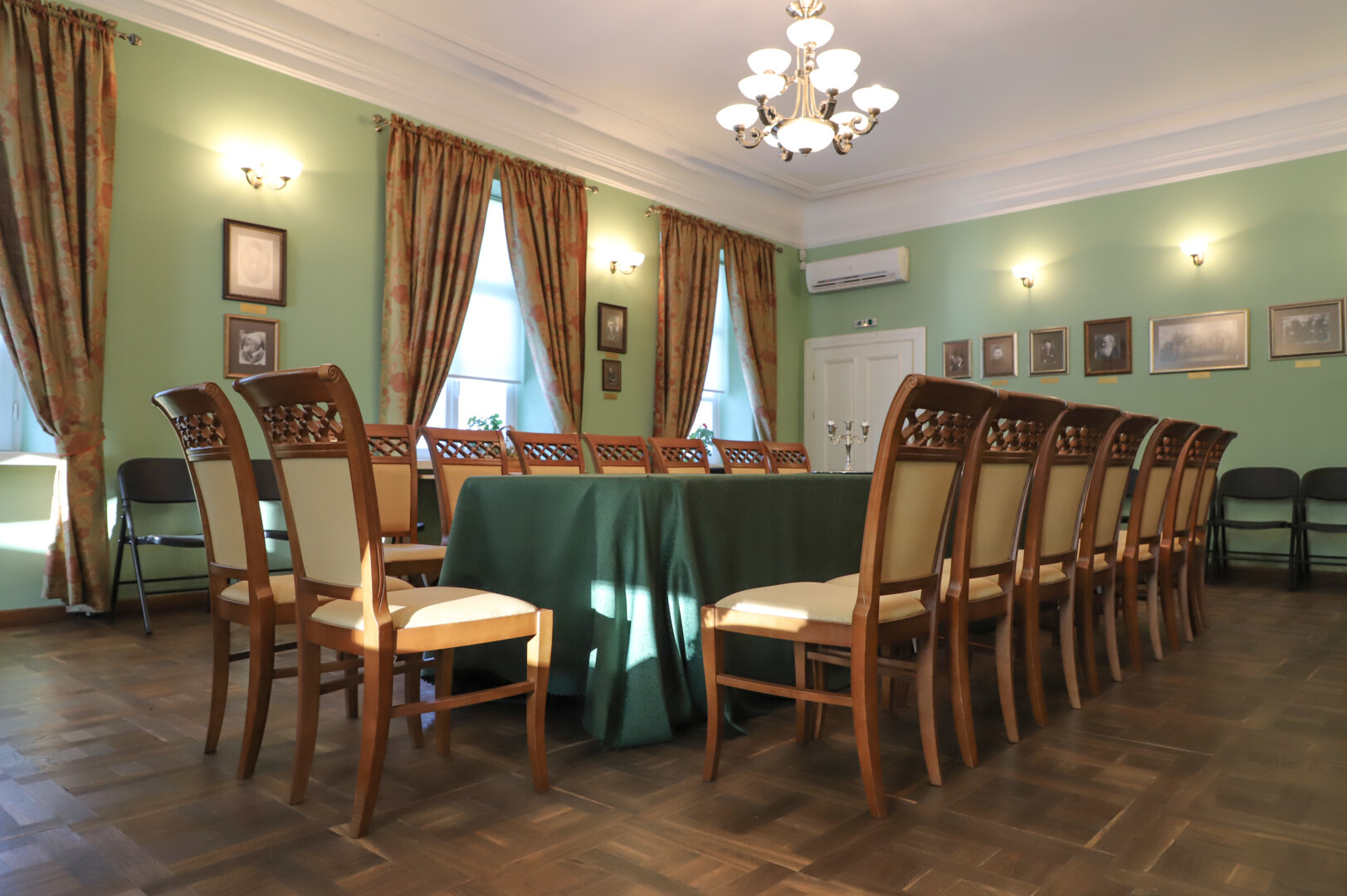 1982 metais dvare buvo filmuojamas Lietuvos kino studijos filmas „Anglų valsas“. I. STULGAITĖS-KRIUKIENĖS nuotr.