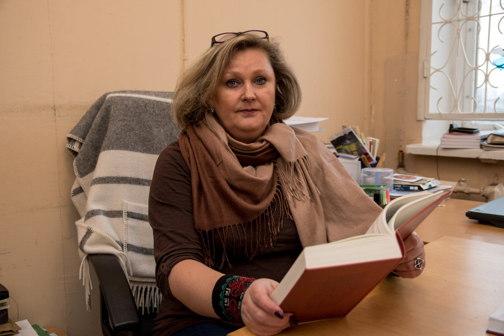 Pasak etnologės Linos Vilienės, Trijų Karalių vaikštynės buvo savotiškas apsišniukštinėjimas, kokios merginos gyvena vienoje ar kitoje troboje. Jauni vyrai, apsirengę karaliais, ne tik sveikindavo su užgimusiu kūdikėliu Jėzumi, bet ir būsimąją nusižiūrėdavo. „SEKUNDĖS“ ARCHYVO nuotr.