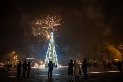 Lyginant su paskutiniais praėjusių metų mėnesiais, 2025-uosius Lietuvos gyventojai pasitinka optimistiškesnėmis nuotaikomis dėl ekonominės padėties šalyje.