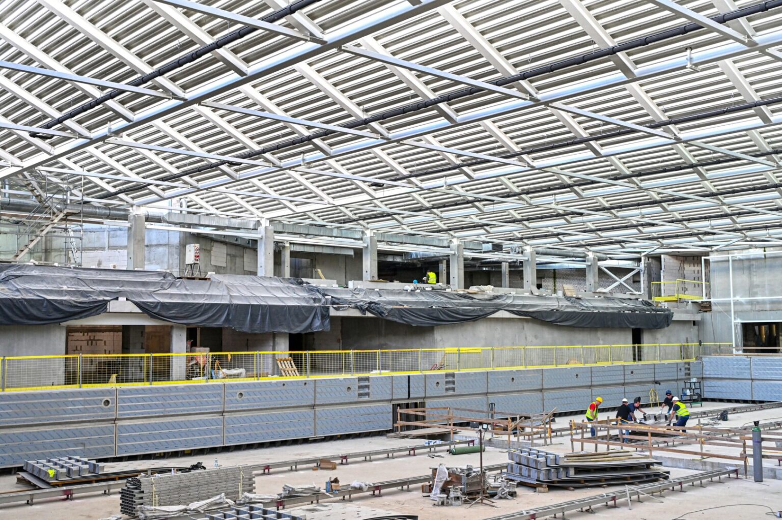 „Aukštaitijos“ sporto rūmų su moderniu baseinu statybų pabaigtuvių laukiama geriausiu atveju kitų metų rudenį.