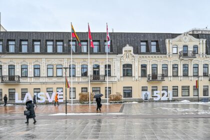 Panevėžio savivaldybė dar vasarą atseikėjo 50 tūkst. eurų nupirkti elektros generatorių savo partneriui Ukrainoje – Vinycios miestui.