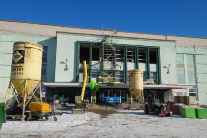 „Aukštaitijos“ sporto rūmų su moderniu baseinu statybų pabaigtuvių laukiama geriausiu atveju kitų metų rudenį.