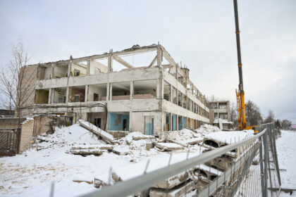 Savaitė kita ir nebeliks ketvirtį amžiaus akis badžiusio, tačiau lankytojus itin traukdavusio buvusio Panevėžio mėsos kombinato valgyklos pastato.