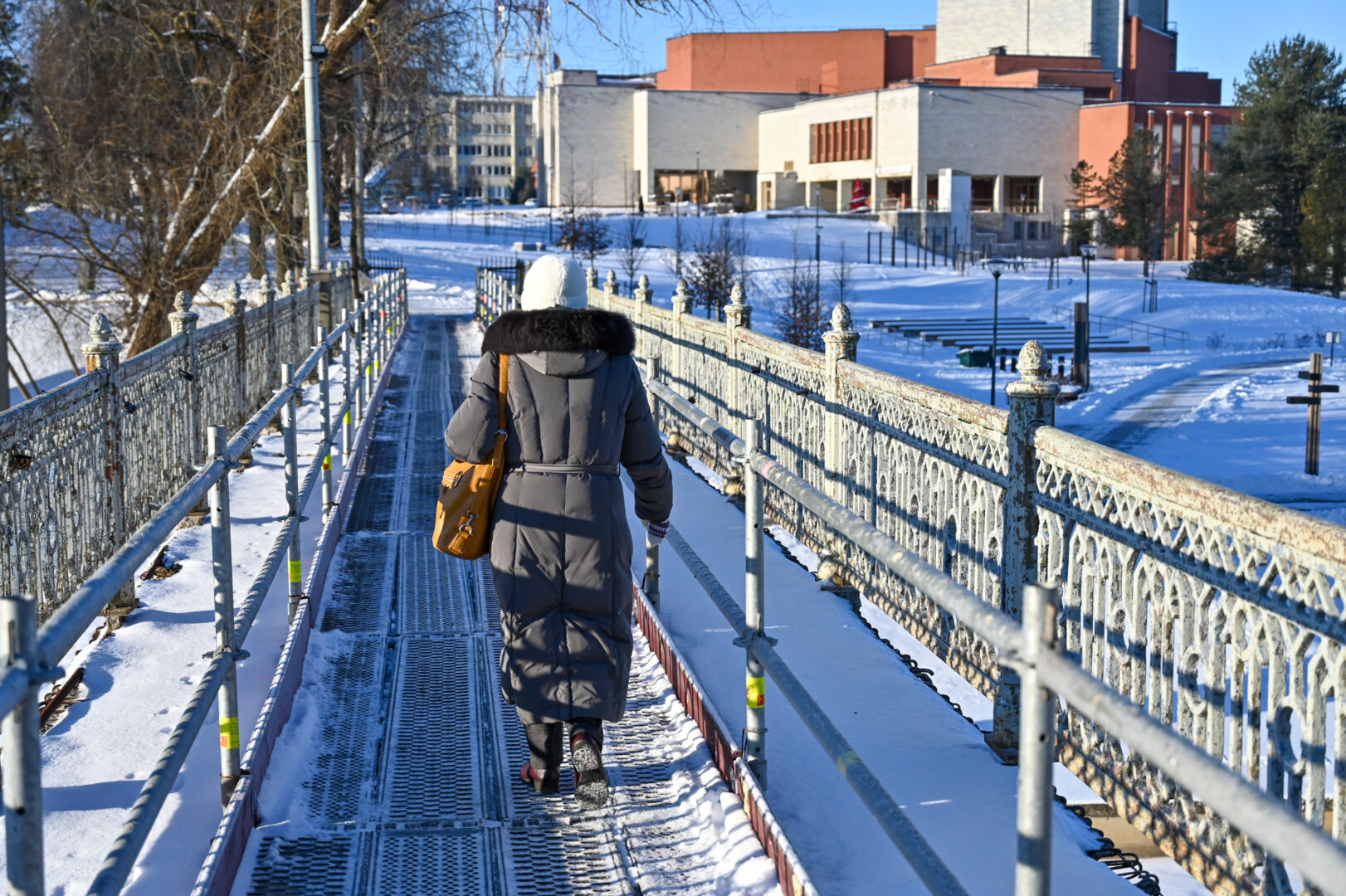 Net ir išplėtus turimas priedangas iš Vidaus reikalų ministerijos gautomis lėšomis bei į šį sąrašą įtraukus naujausius tam tinkamus statinius – „Stasys Museum“ ir autobusų stoties požemines automobilių stovėjimo aikšteles – pasislėpti galėtų vos 12 proc. miesto gyventojų – 12 970 panevėžiečių. P. ŽIDONIO nuotr.