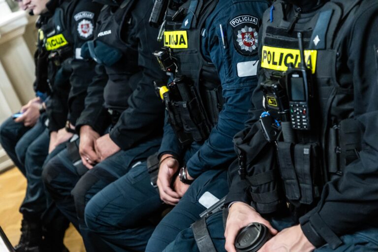 Lietuvoje toliau mažėja policijos pareigūnų: išnyko du vidutinio dydžio komisariatai