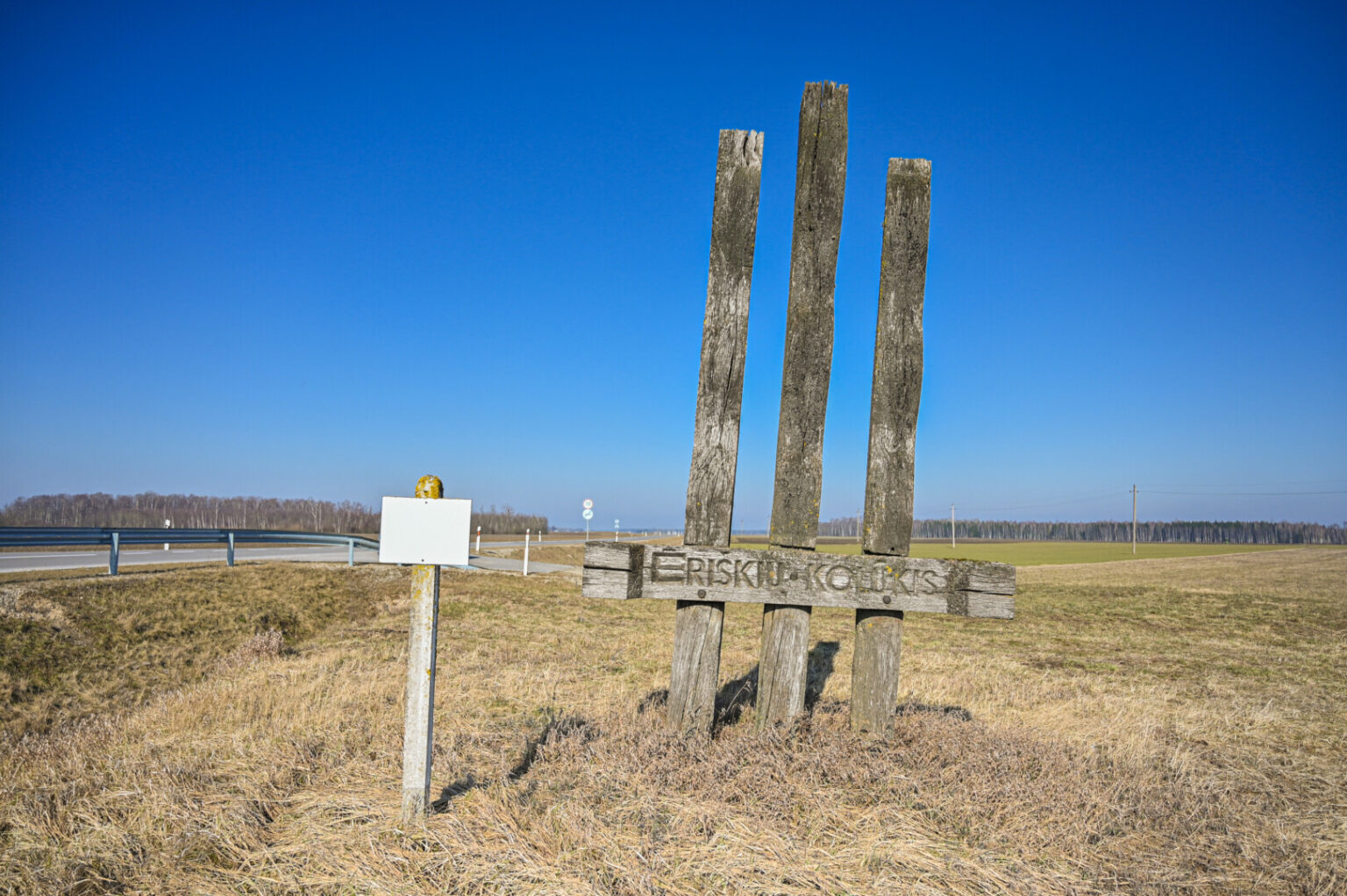 Sovietmečio kolūkių simbolių dar ir šiandien galima aptikti Panevėžio rajone.