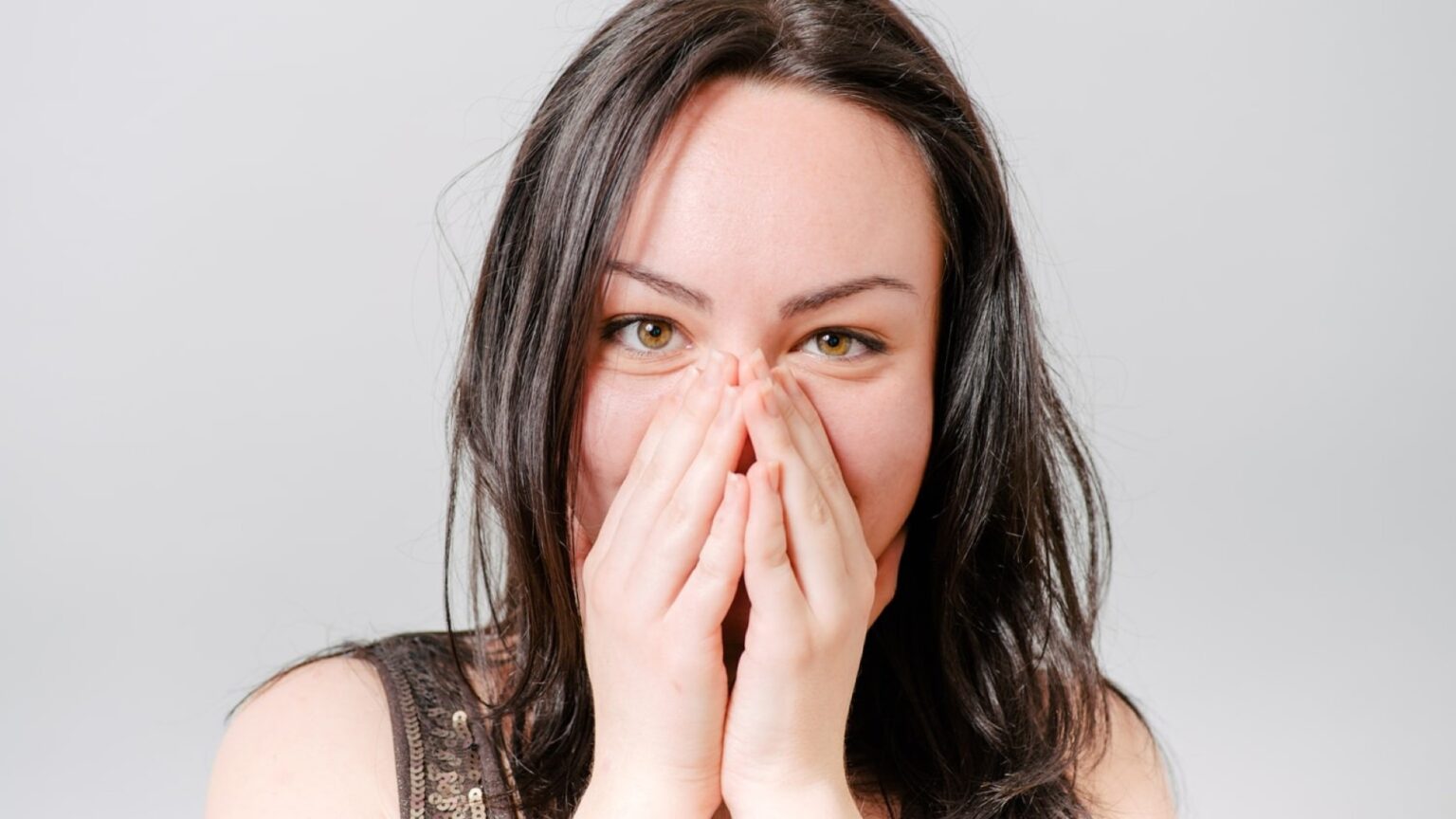 Ar kada nors jautėte, kaip skruostai išdavikiškai įkaista po nejaukios klaidos?