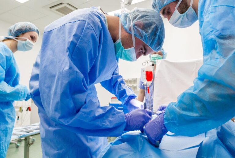 Dauguma pacientų retai susimąsto, kurią savaitės dieną geriausia atlikti operaciją.