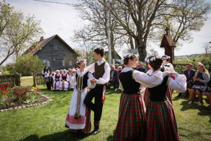 Žmonės šiais laikais Jurgines skirtingai mini, o Panevėžio rajono Paįstrio gyventojai šiai žalumos dienai skiria eilėraščių posmus.