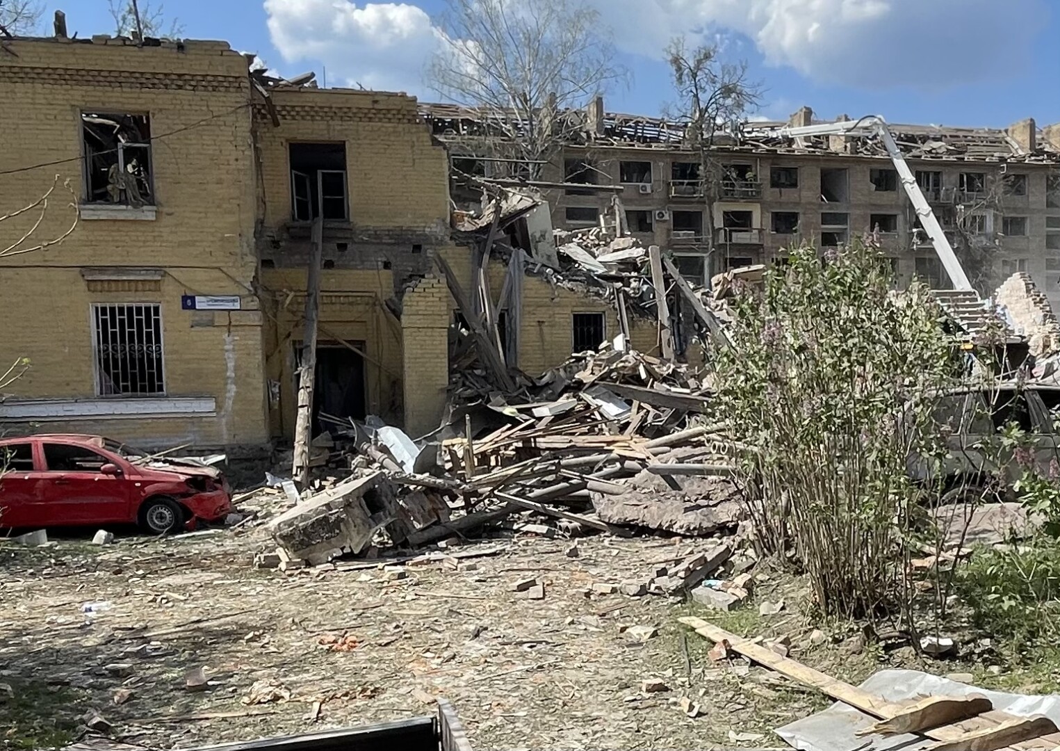 Naktį iš trečiadienio į ketvirtadienį vykusį Kyjivo bombardavimą dauguma Ukrainos ekspertų įvardijo kaip patį didžiausią per ketvirtus metus besitęsiantį karą.