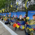 Smolinės centre įrengta didvyrių alėja pagerbti žuvusiesiems kare. E. BUTRIMO nuotr.