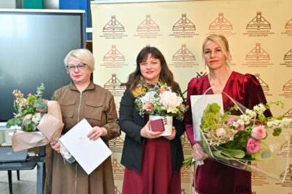 Panevėžio apskrities Gabrielės Petkevičaitės-Bitės viešojoje bibliotekoje gegužės 15 d. jau devintą kartą įteikti garbingi „Ad astra“ apdovanojimai, skirti kūrybiškiausiems ir profesionaliausiems Panevėžio regiono bibliotekų darbuotojams.