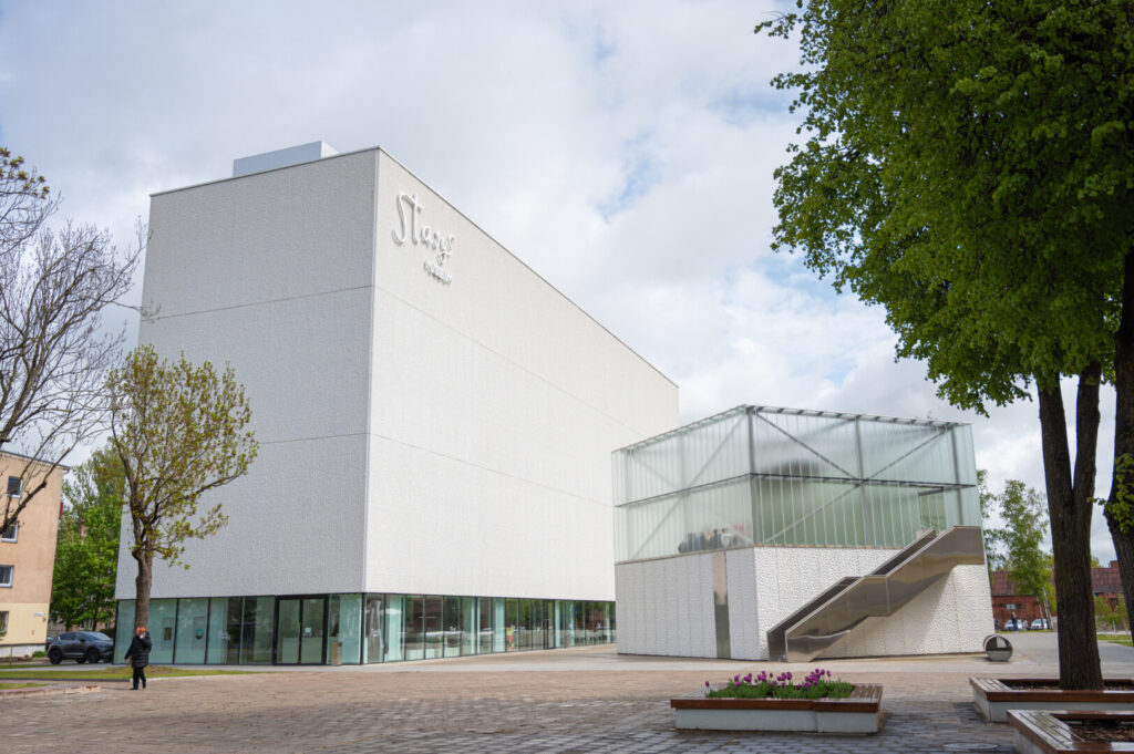 Šiuolaikinio meno muziejuje „Stasys Museum“ baigiami modernios nekomercinio kino salės paskutiniai įrengimo darbai.