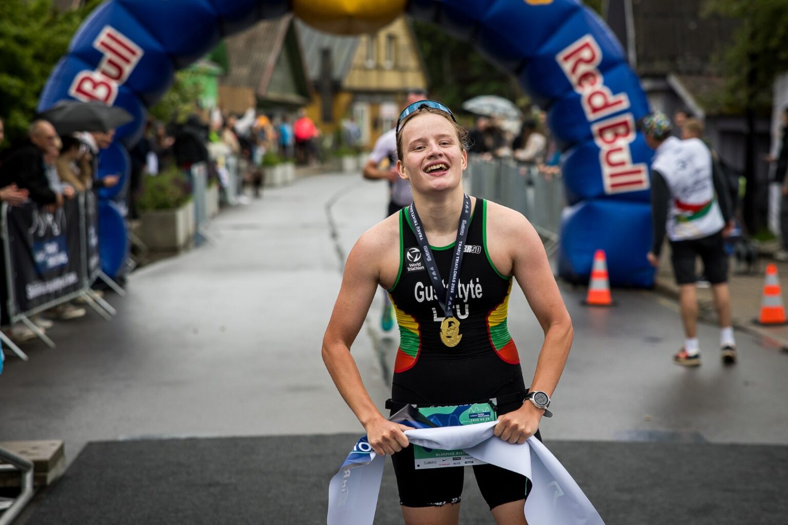 Trakuose birželio 29 dieną, praūžė tradicinis InRento Trakų triatlonas, kuriame varžėsi ir Panevėžio Raimundo Sargūno sporto gimnazijos auklėtiniai.