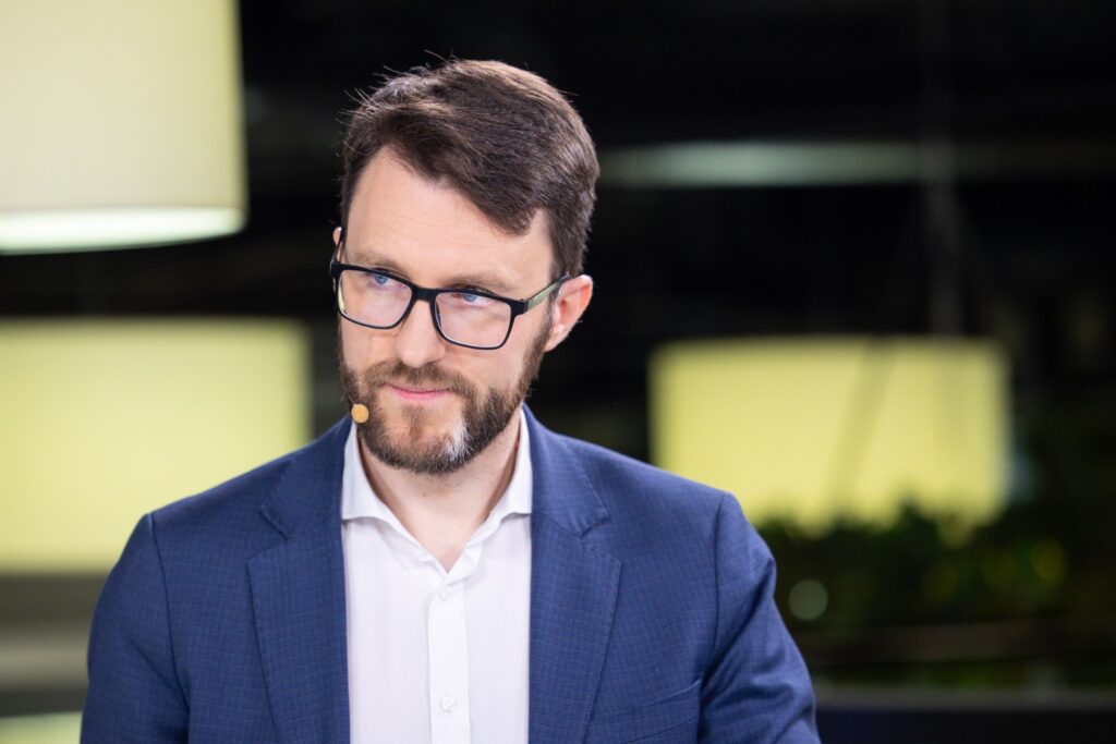 Seimui priėmus mokesčių pertvarką, kurioje numatytas lengvatinis gyventojų pajamų mokestis (GPM) asmenims, užsiimantiems žemės ūkiu, „Investors‘ Forum“ direktorius Vytautas Šilinskas mato riziką, kad šia išlyga naudosis ne tik ūkininkai.