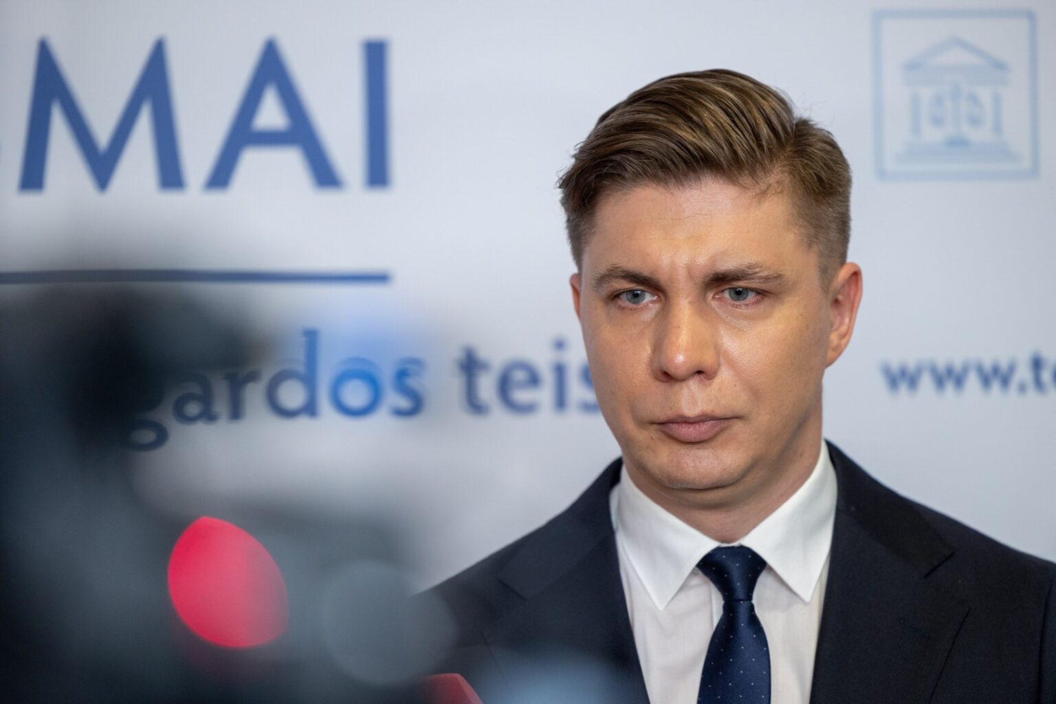 Po premjero Gintauto Palucko atsistatydinimo laikinuoju Lietuvos socialdemokratų partijos (LSDP) pirmininku paskirtas Jonavos rajono meras Mindaugas Sinkevičius sako, jog penktadienį veikiausiai bus priimti sprendimai, lemsiantys tolimesnius socialdemokratų veiksmus.