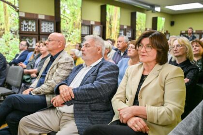 Panevėžys drauge su visa Lietuva mini 36-ąsias Baltijos kelio metines ir Europos dieną stalinizmo bei nacizmo aukoms atminti.