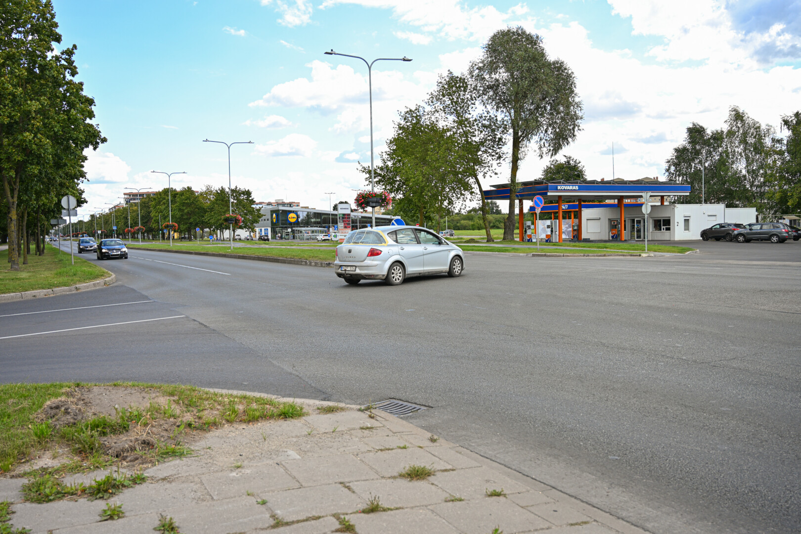 Rekonstravus Klaipėdos ir Vakarinės gatvių sankryžą, nebeliks galimybės iš Ateities gatvės sukti į kairę. P. ŽIDONIO nuotr.