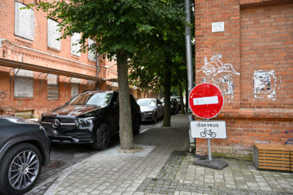 Nors iš Kranto gatvės statybininkai išsikraustė prieš daugiau kaip porą metų, joje gyvenantys panevėžiečiai saugiai nesijaučia.