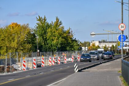 Atliekant tilto per Nevėžį, esančio Nemuno gatvėje, remonto darbus, du šeštadienius iš eilės – spalio 11 ir 18 dienomis – eismas tiltu bus visiškai uždarytas.